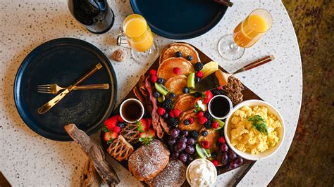 mimosas st louis|5 of the best spots to sip breakfast cocktails in St. Louis.